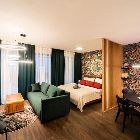 Green Garden Sauna Apartment 브르노 외부 사진
