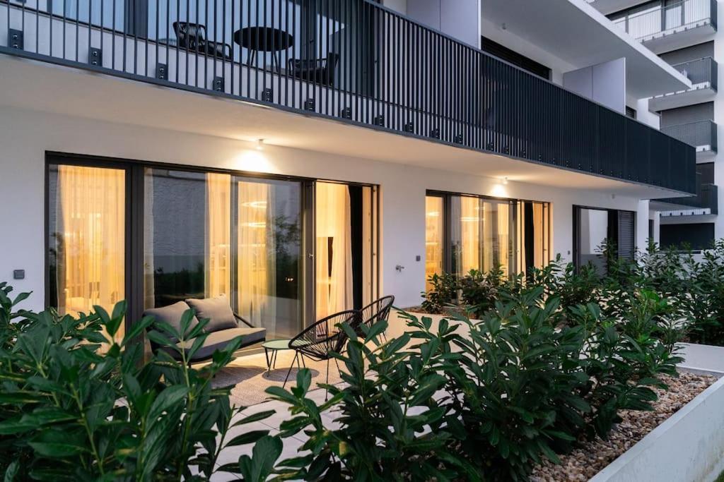 Green Garden Sauna Apartment 브르노 외부 사진