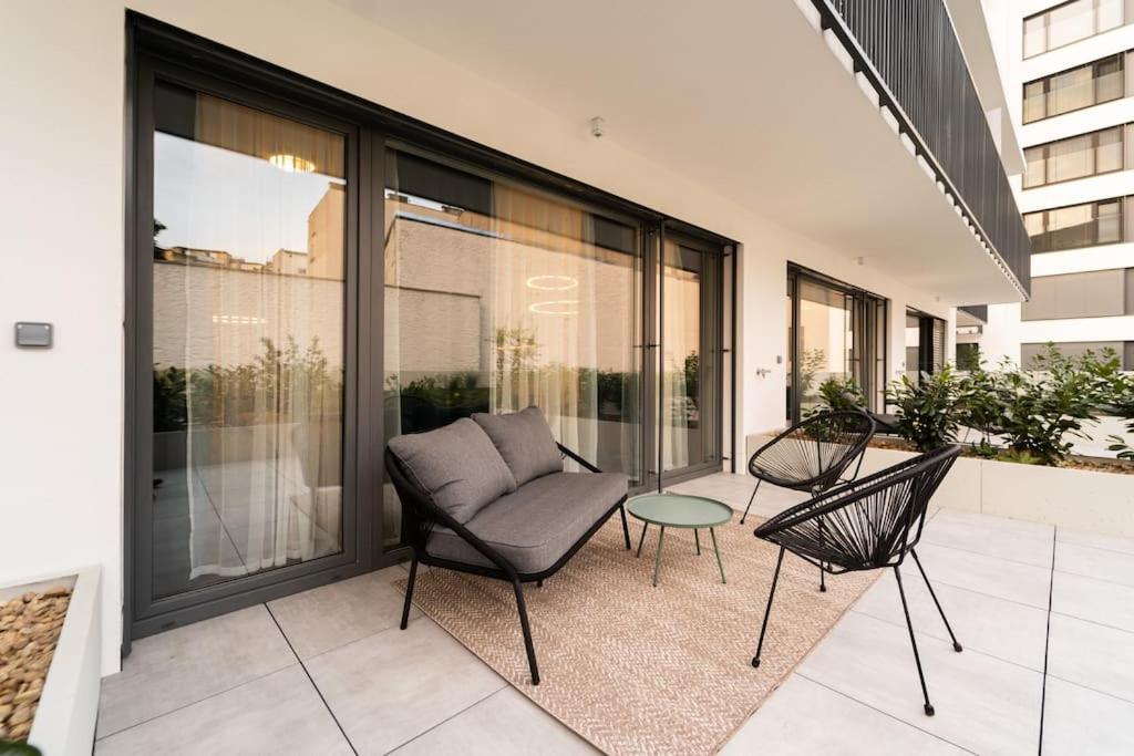 Green Garden Sauna Apartment 브르노 외부 사진